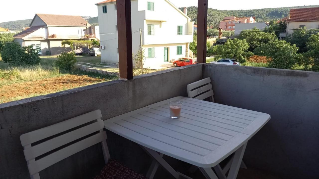 Apartmani Marija Pasman Exterior photo